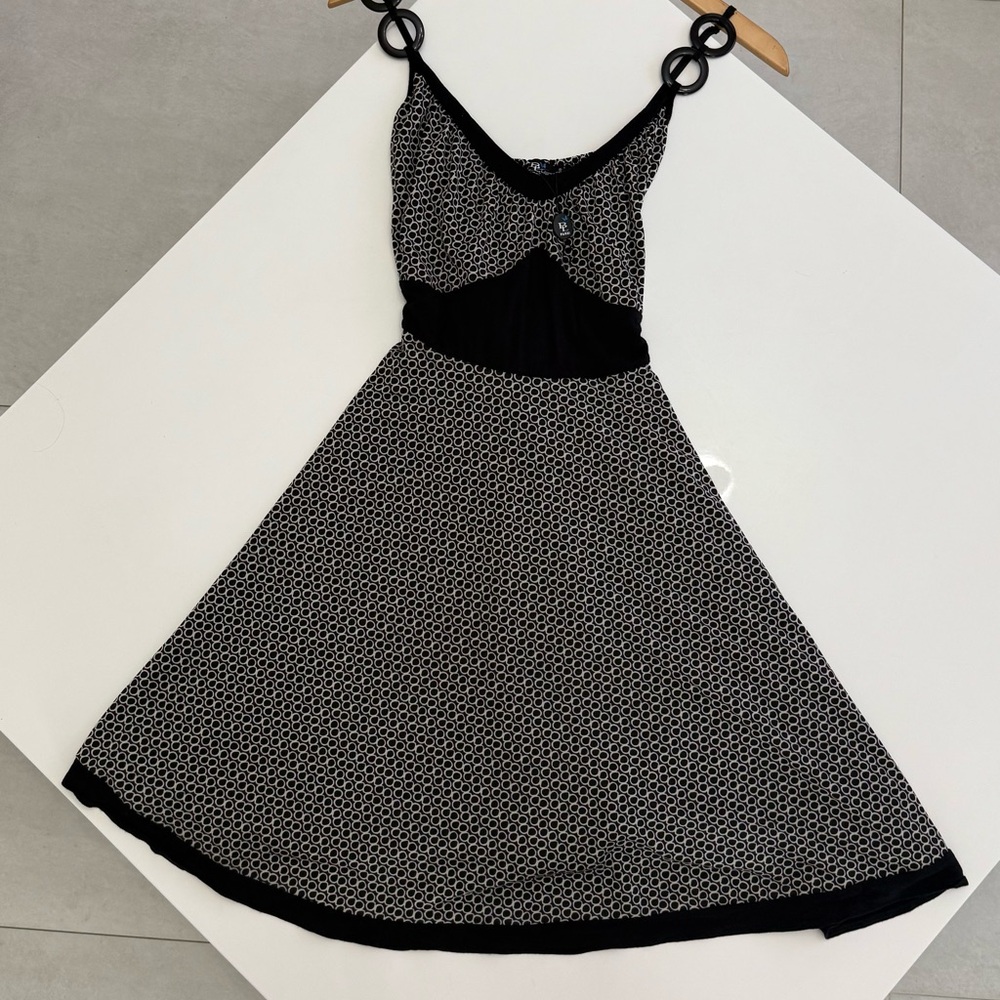 Body Language Paris Spaghetti Black & White Sexy Women Casual Dress Size L